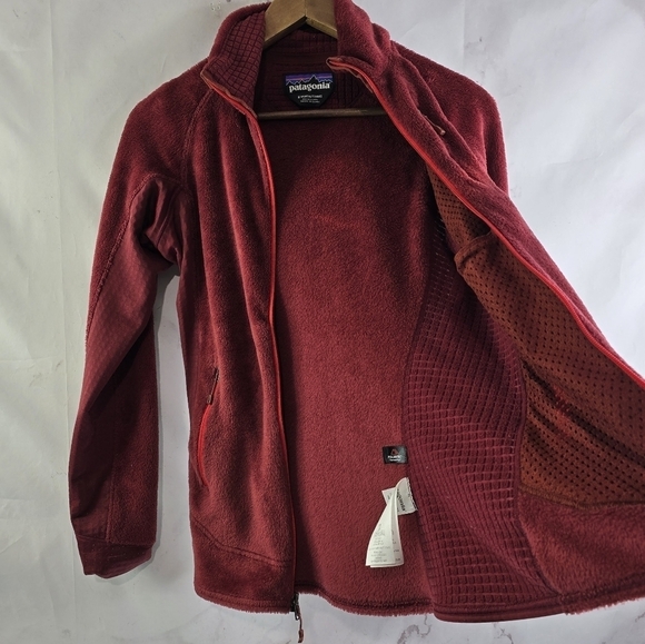 Patagonia Jacket Womens Small Red Fleece Full Zip Micro Grid R2 Regulator - Picture 8 of 14